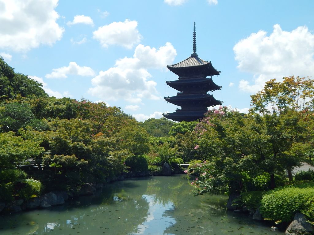 15Japonsko